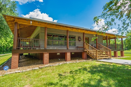 Pending Cabin on the Cumberland River, Albany KY - image 10