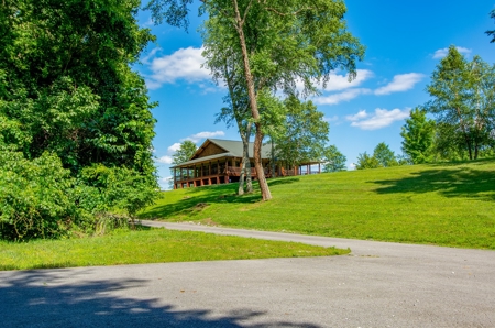 Pending Cabin on the Cumberland River, Albany KY - image 2