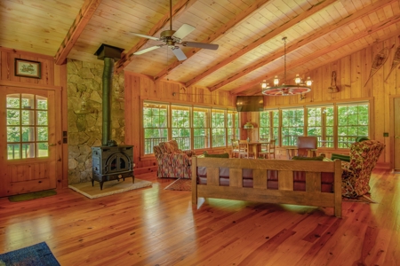 Pending Cabin on the Cumberland River, Albany KY - image 25
