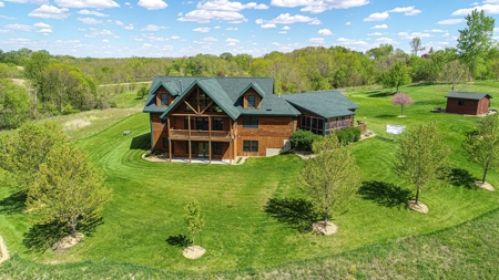 Beautiful Log Home for Sale Anamosa Iowa - image 31