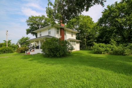 Online Auction Country Home on Acreage Archie, MO - image 7