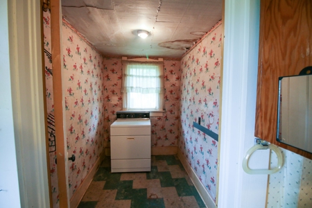 Online Auction Country Home on Acreage Archie, MO - image 15