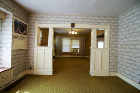 Online Auction Country Home on Acreage Archie, MO - image 21