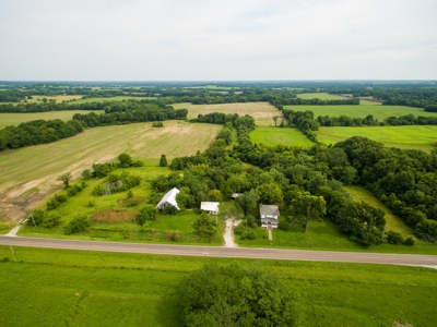 Online Auction Country Home on Acreage Archie, MO - image 2