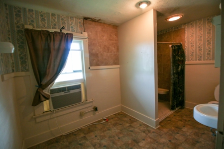 Online Auction Country Home on Acreage Archie, MO - image 28