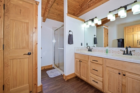 Log Home  - Extraordinary 35 acres in Central Colorado Mtns - image 11
