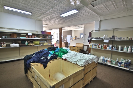Large Commercial Property in MO - image 9