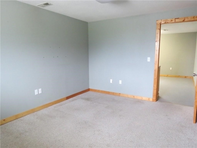 65,936 sq ft Facility with Large Parking Area and Garage - image 9