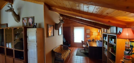Great Mountain Home with superb amenities - image 10