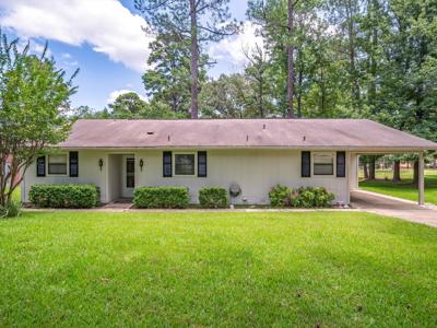 Golf Course Home Holly Lake Ranch Texas - Gated Community - image 7