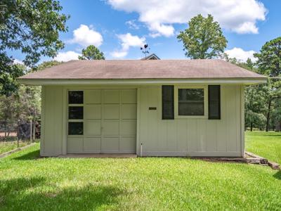 Golf Course Home Holly Lake Ranch Texas - Gated Community - image 3