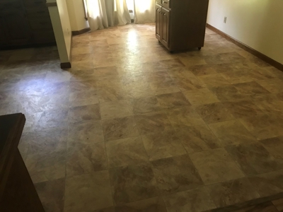 Home minutes from Greers Ferry Lake in Clinton Arkansas - image 19