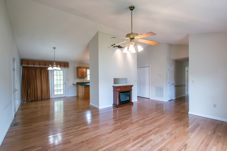 One Level Home for Sale in Abingdon VA - image 19