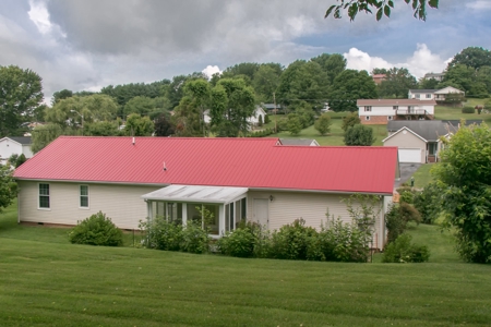 One Level Home for Sale in Abingdon VA - image 8