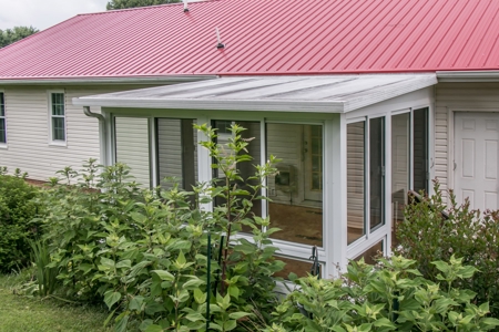 One Level Home for Sale in Abingdon VA - image 12