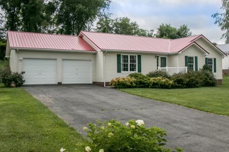 One Level Home for Sale in Abingdon VA - image 1