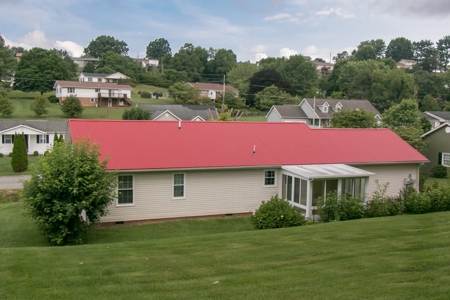 One Level Home for Sale in Abingdon VA - image 9