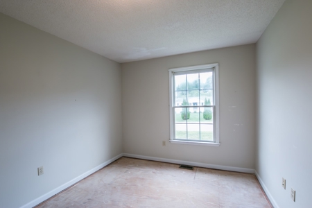 One Level Home for Sale in Abingdon VA - image 27
