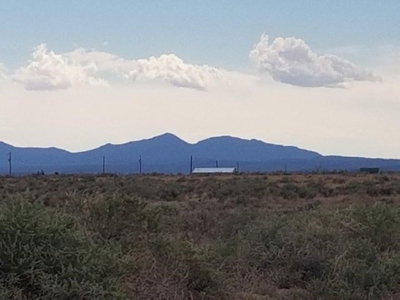 McIntosh Estancia Valley Offers Package of 6 One Acre Lots - image 2