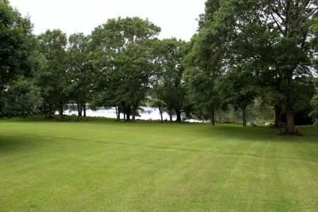 4 Bed/3.5 Bath Waterfront Home for Sale Southwest MS - image 31