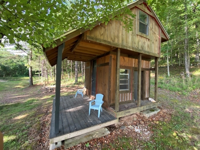 Madison County Arkansas Home and Acreage For Sale - image 27