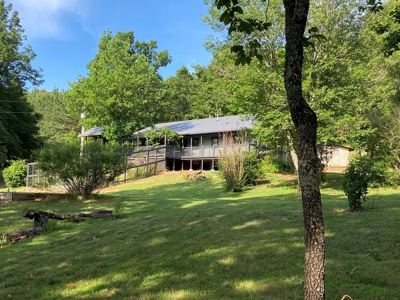 Madison County Arkansas Home and Acreage For Sale - image 8