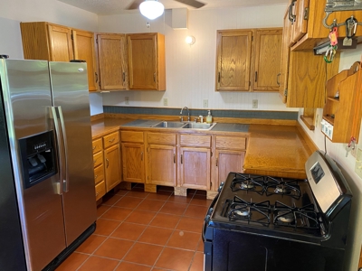 Madison County Arkansas Home and Acreage For Sale - image 22