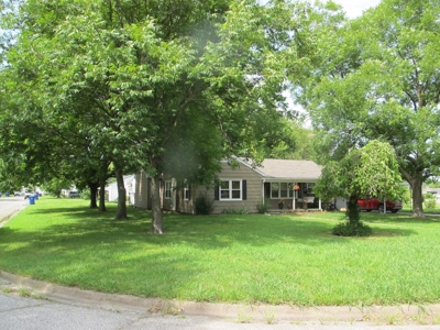 3 Bedroom, 1 Bath Home - image 2