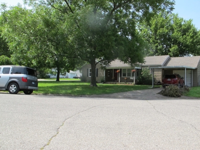 3 Bedroom, 1 Bath Home - image 5