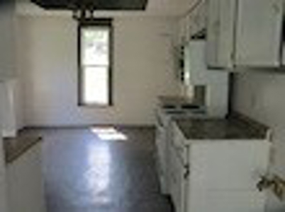 House in Town - image 5
