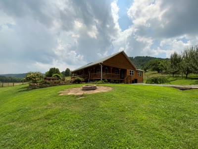 Searcy County, Arkansas | Farm & Land with Home For Sale - image 1