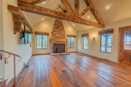 Colorado Mountain Luxury Home For Sale on 13 Acres - image 12