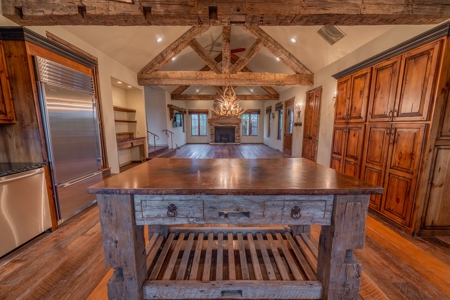 Colorado Mountain Luxury Home For Sale on 13 Acres - image 22