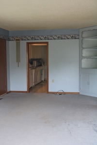 Home with RV Hook-Ups For Sale in Mullinville, Ks - image 27
