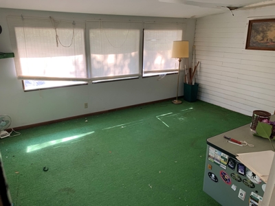 Home with RV Hook-Ups For Sale in Mullinville, Ks - image 9