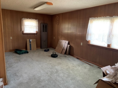 Home with RV Hook-Ups For Sale in Mullinville, Ks - image 11