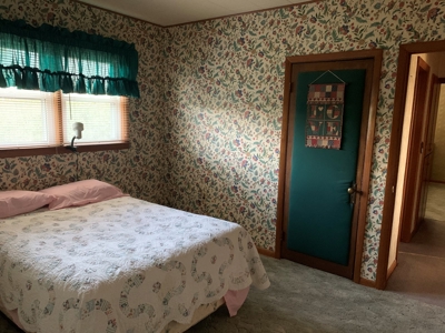 Home with RV Hook-Ups For Sale in Mullinville, Ks - image 13