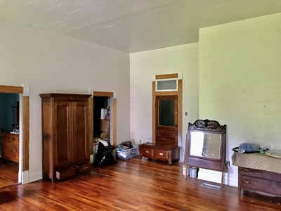 Historic,Victorian, Country Home on 34.33 Acres - image 17