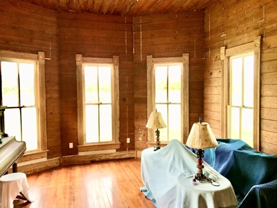 Historic,Victorian, Country Home on 34.33 Acres - image 8