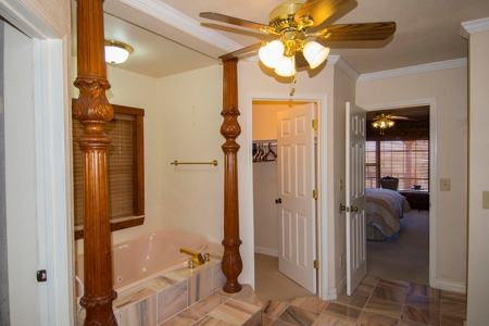 AVAILABLE Arizona Log Home, Off Grid, Private Well for Sale - image 5