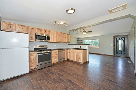 Remodeled Mountain Home in Central Colorado Mountains - image 15