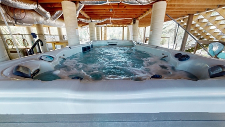 52 acre getaway on the Pea River. - image 32