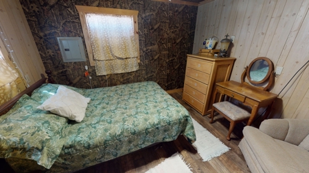 52 acre getaway on the Pea River. - image 47