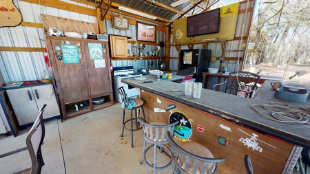 52 acre getaway on the Pea River. - image 43