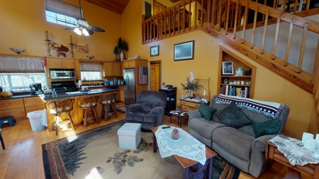 52 acre getaway on the Pea River. - image 2