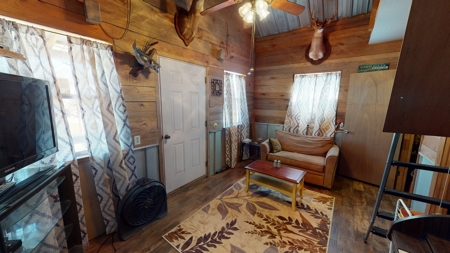 52 acre getaway on the Pea River. - image 39