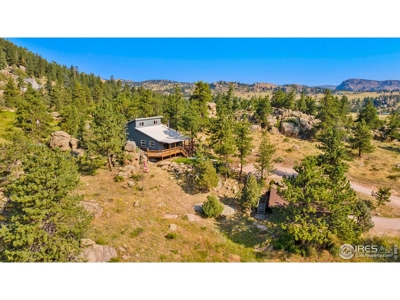 Private Cabin in Woods - image 27