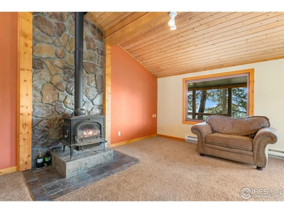 Private Cabin in Woods - image 19