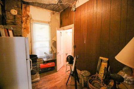 Online Auction * Edgerton, Missouri * Investment Home - image 17