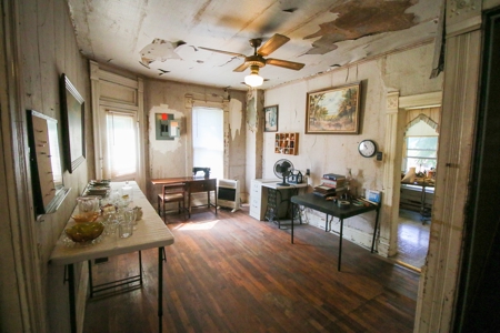 Online Auction * Edgerton, Missouri * Investment Home - image 20
